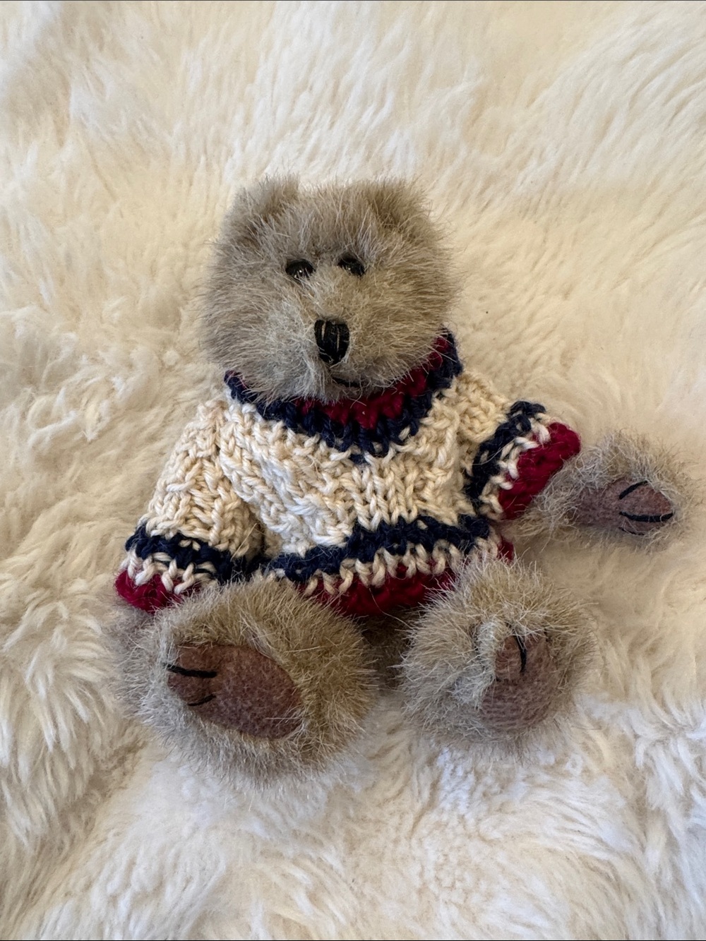 Boyds Bears Edmund Bear Gray Plush Teddy in Cream Sweater 90’s Collectible